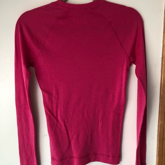 NWOT Smartwool | Women's Classic Thermal Merino Base Layer Crew - Pink | XS - Picture 6 of 9